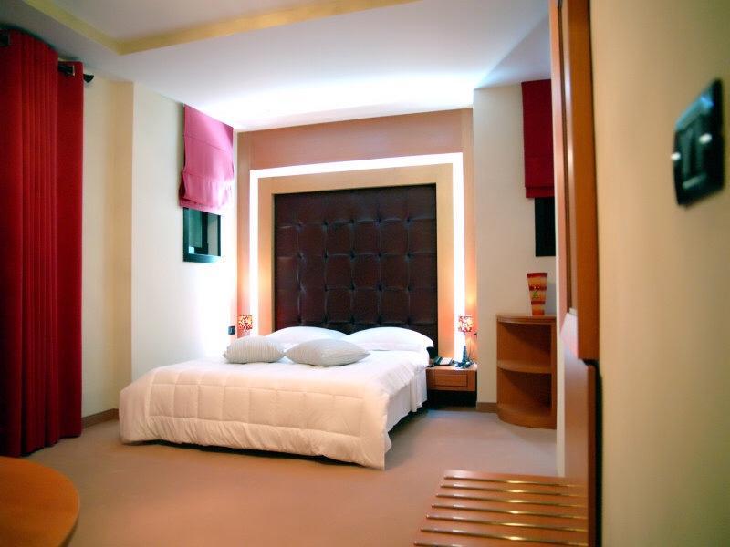Icon Hotel Wlora